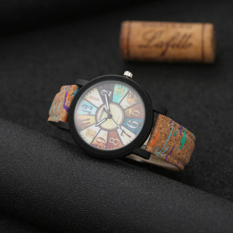 Vintage Leather Women’s Quartz Watch