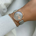 NovaLuxe - Elegant Women's Watch
