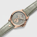 NovaLuxe - Elegant Women's Watch
