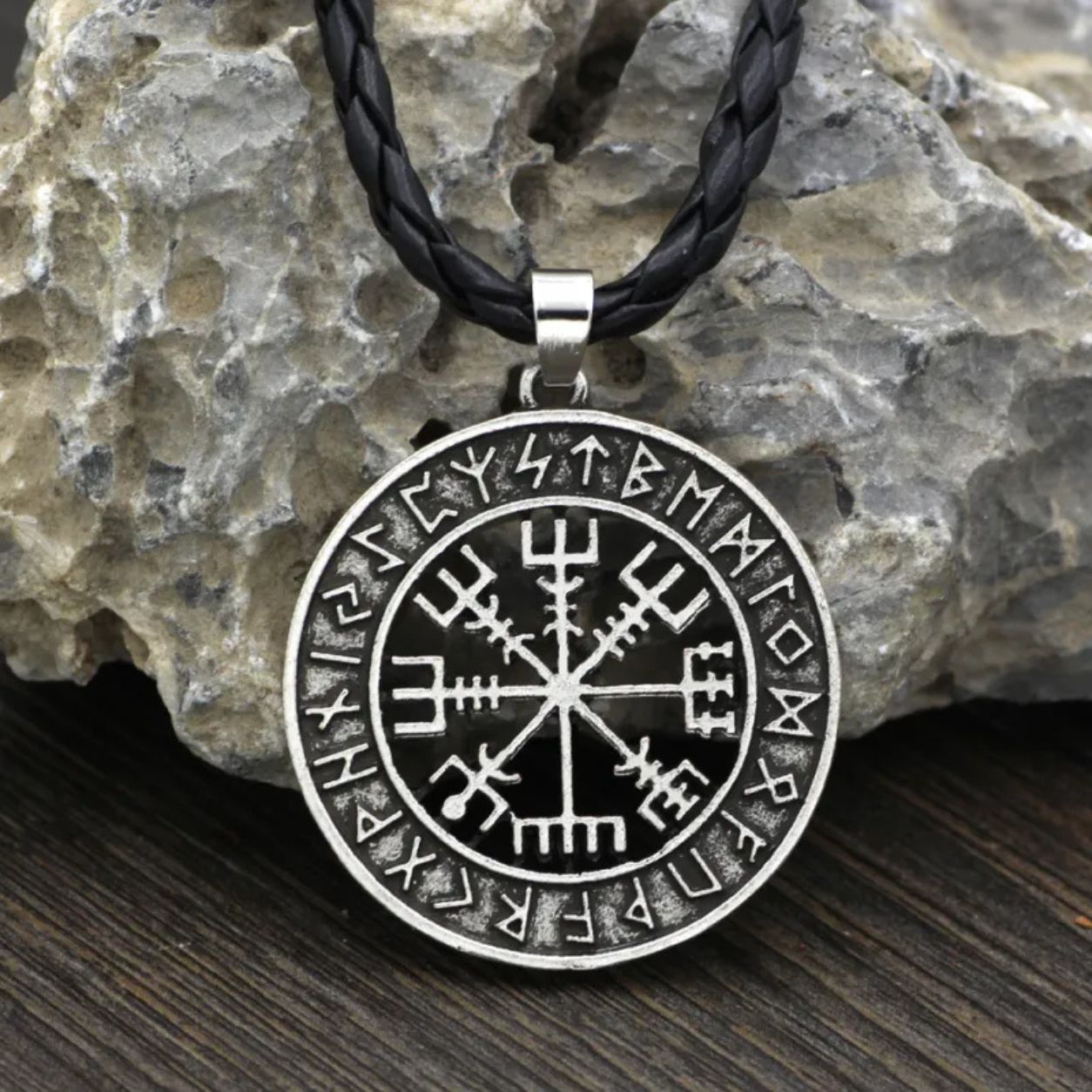 Viking Vegvisir Rune Pendant Necklace