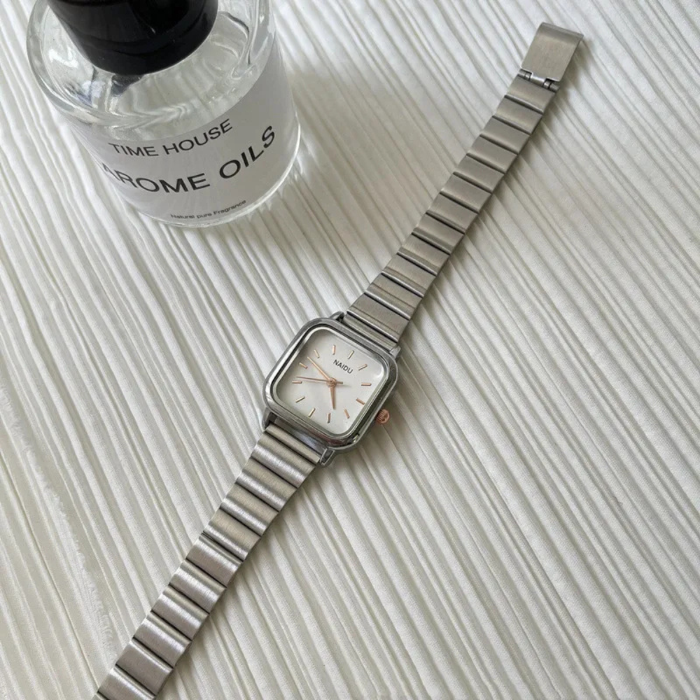 Ravelle | Bamboo Strap Watch