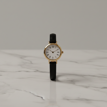 Lina | Simple And Compact Alloy Belt Watch