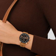 David | Stylish Men’s Chronograph with Versatile Strap Options | 44mm
