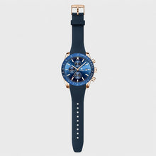David | Stylish Men’s Chronograph with Versatile Strap Options | 44mm