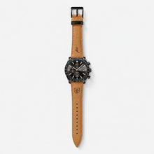 David | Stylish Men’s Chronograph with Versatile Strap Options | 44mm