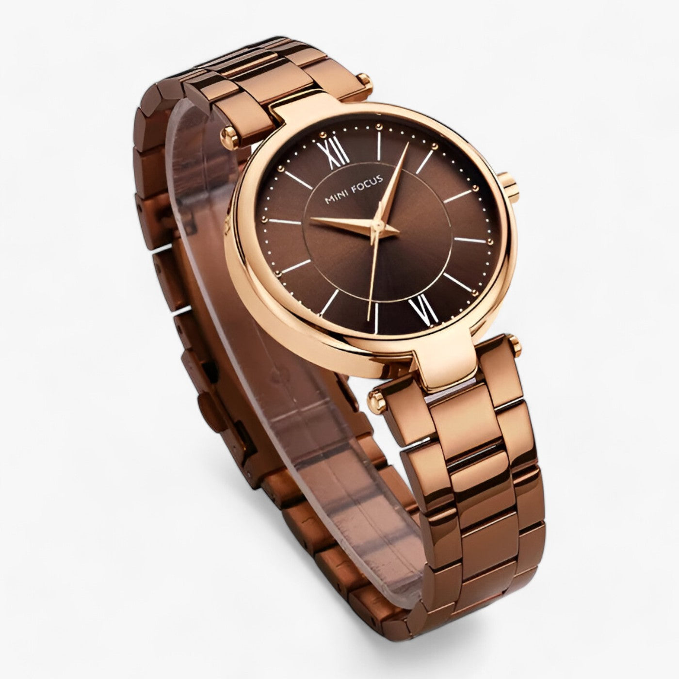 Elegant women's stainless steel quartz watch and minimalist dial
